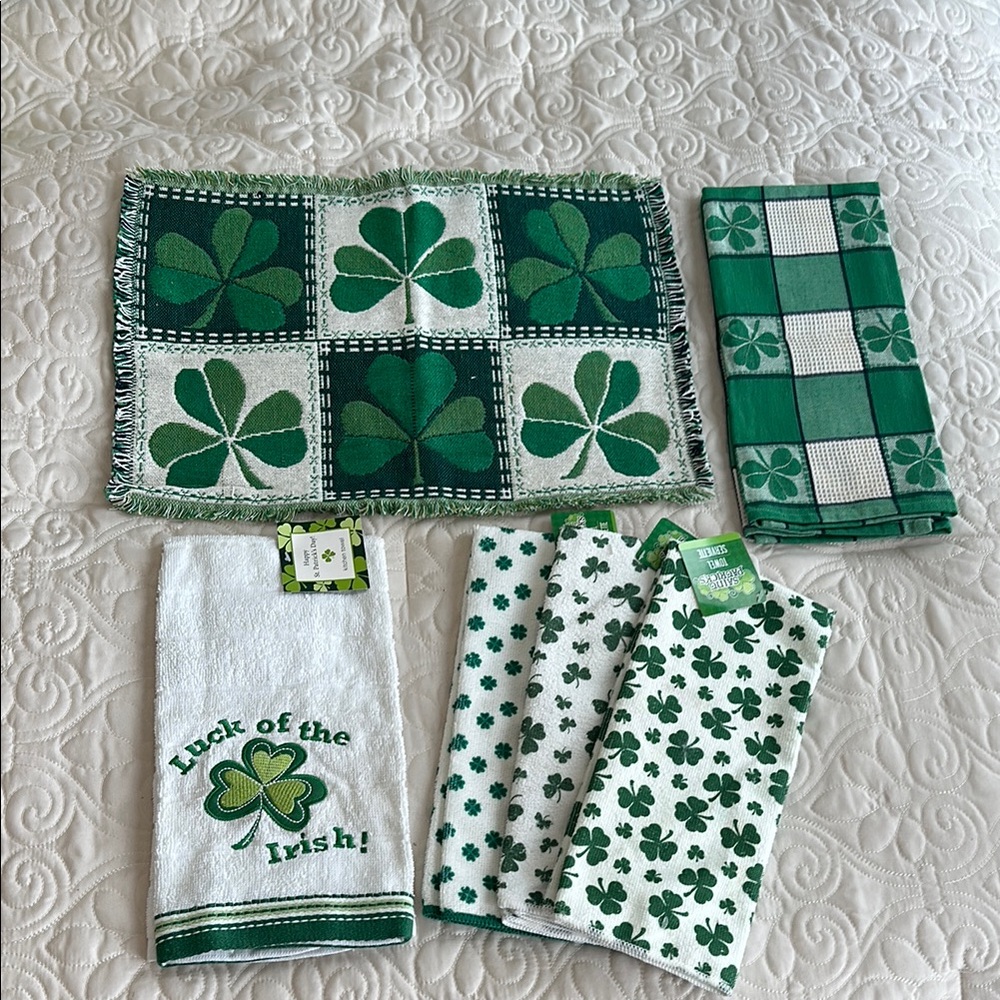 St Patrick’s Day towels   Never used
